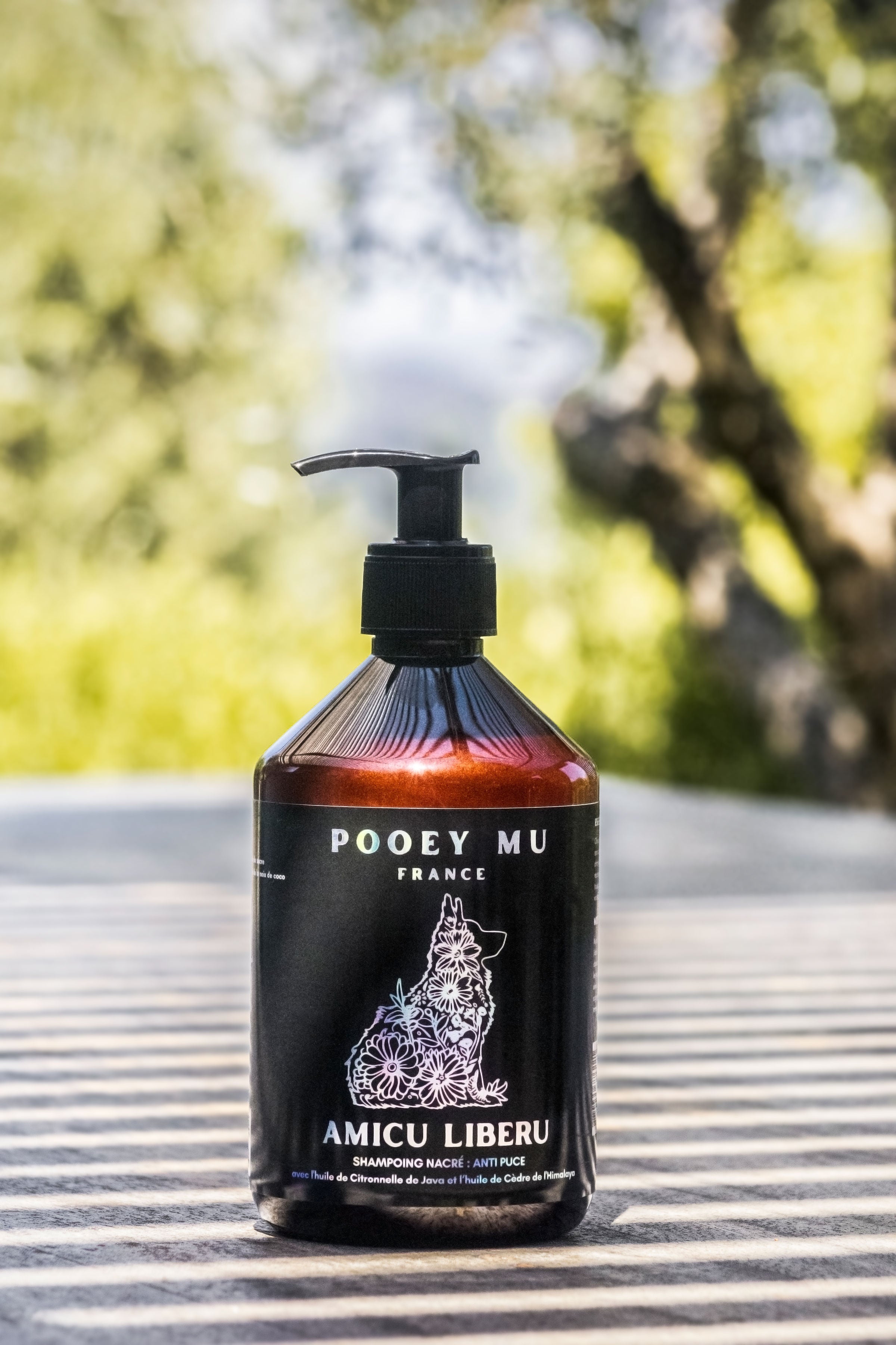 Shampooing nacré anti-puces et anti-tiques - Amicu Liberu – Pooey Mu